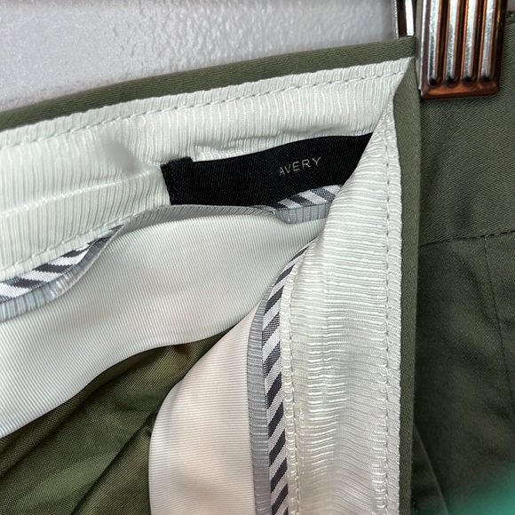 Banana Republic Avery Cropped Pants (Olive Green, size 0) - Picture 4 of 6